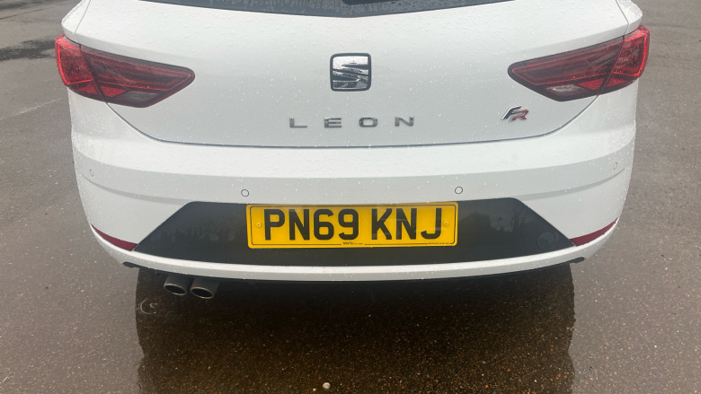 SEAT Leon 1.5 TSI EVO 150 FR Black Edition [EZ] 5dr Petrol Hatchback